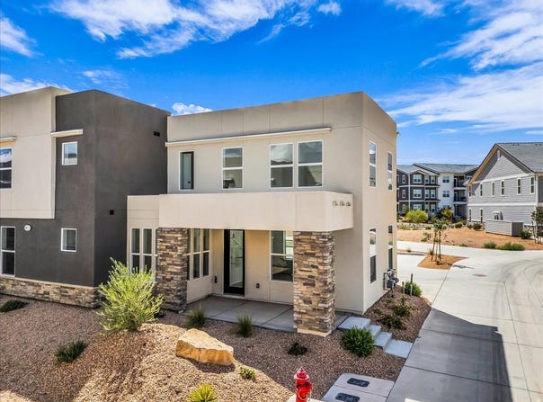 523 W OLIVE Ln, St. George, UT 84790