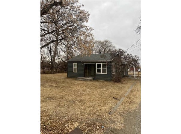 2525 Central Ave, Cody, WY 82414