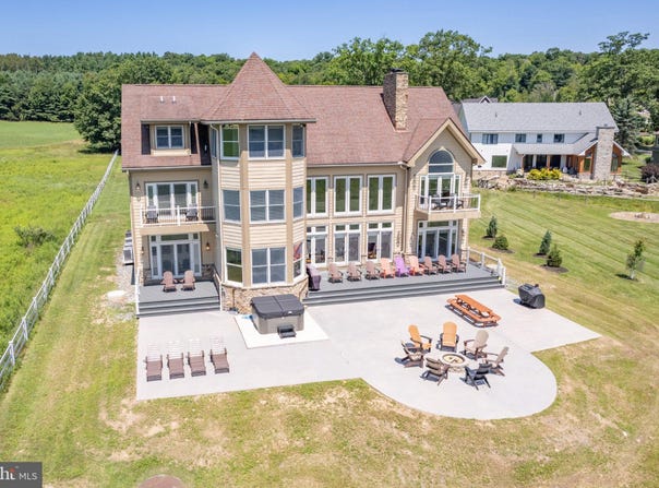 14 STILWATER Drive, SWANTON, MD 21561