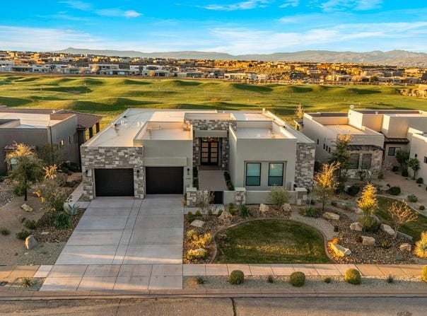 1491 W Shinnecock Dr, St George, UT 84770