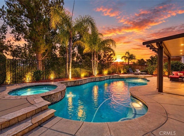 33251 Fox, Temecula, CA 92592
