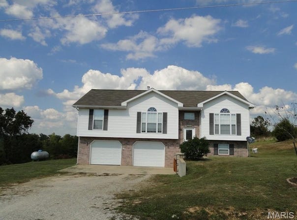 16910 Limestone Lane, Dixon, MO 65459