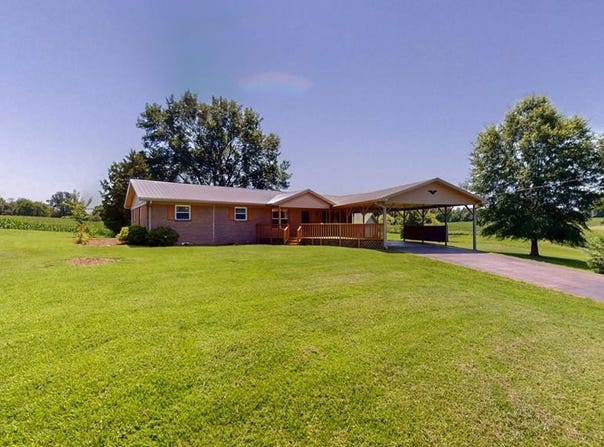 25500 Highway 77, HOLLOW ROCK, TN 38342