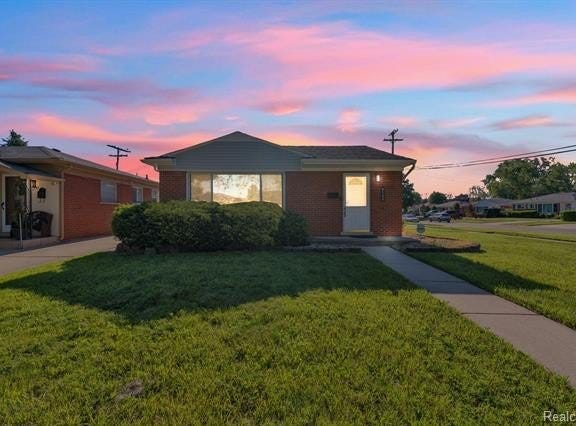 8145 Bailey Street, Taylor, MI 48180