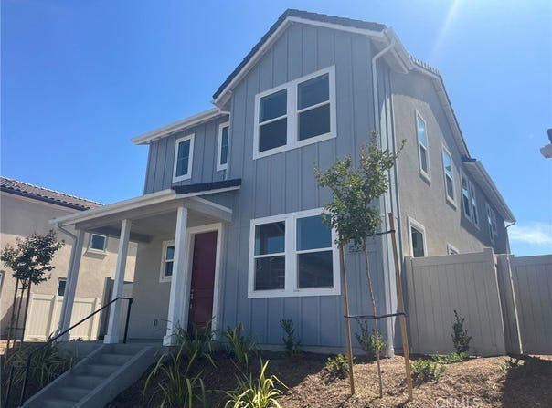 523 Tracy Place, Ventura, CA 93004