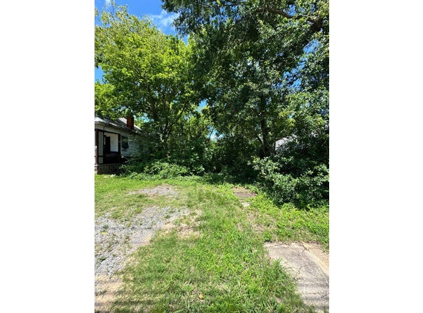 523 N 2nd St, Mc Alester, OK 74501