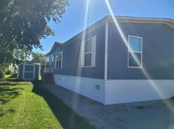 1601 E Jackson St, Macomb, IL 61455
