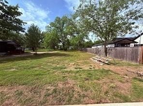 721 E Bullock Street, Denison, TX 75021