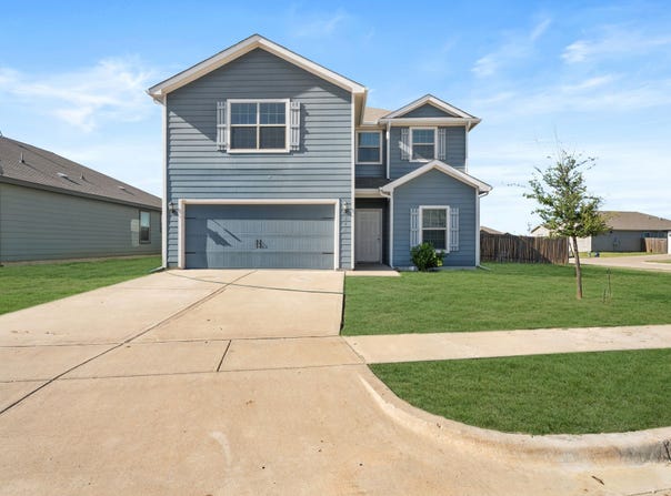 101 Austin Avenue, Venus, TX 76084