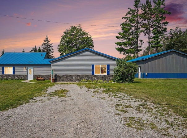 601 Pine Lane, Mio, MI 48647
