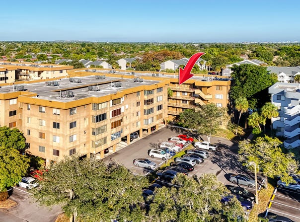 8030 Hampton Boulevard, North Lauderdale, FL 33068