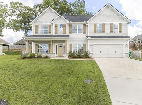 650 McCarley Downs Drive, Bonaire, GA 31005