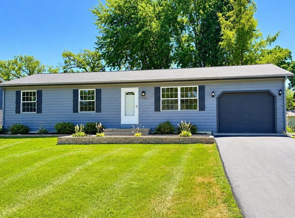 1509 Hickory Street, McHenry, IL 60051
