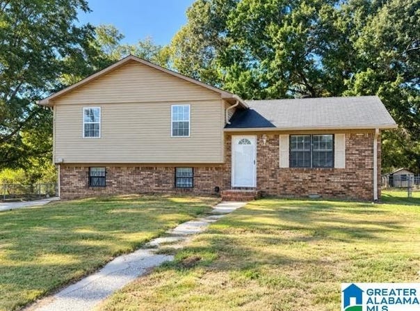 7924 CRESVIEW DRIVE, DORA, AL 35062