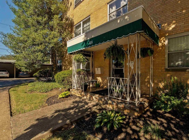 618 11th Ave, Huntington, WV 25701