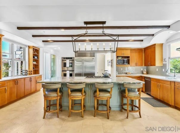 518 Sheffield, Cardiff, CA 92007