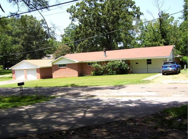 610 BURKE ST, ASHDOWN, AR 71822