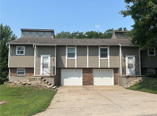 4108 - 4110 Crackerneck Road, Independence, MO 64055