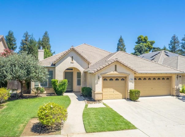 1975 Lester Avenue, Clovis, CA 93619