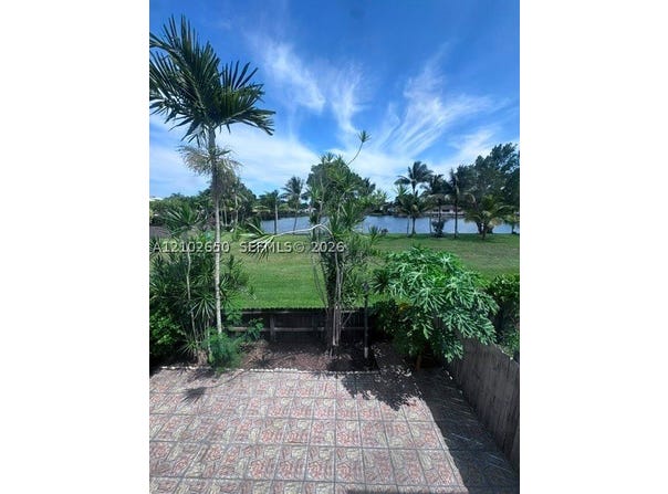6713 SW 112th Ct, Miami, FL 33173