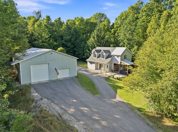 3156 BOWMAN ROAD, ALANSON, MI 49706