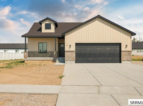 32 N Hemlock Lane, Rigby, ID 83442