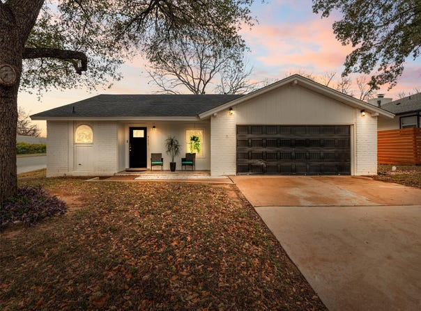 711 Buckingham Pl, Austin, TX 78745