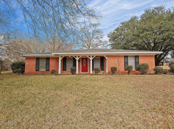 126 Mayfair Drive, Jackson, MS 39212