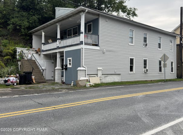 39 Canal Street, Lehighton, PA 18235