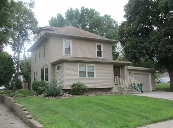 901 Sherman St, Jackson, MN 56143