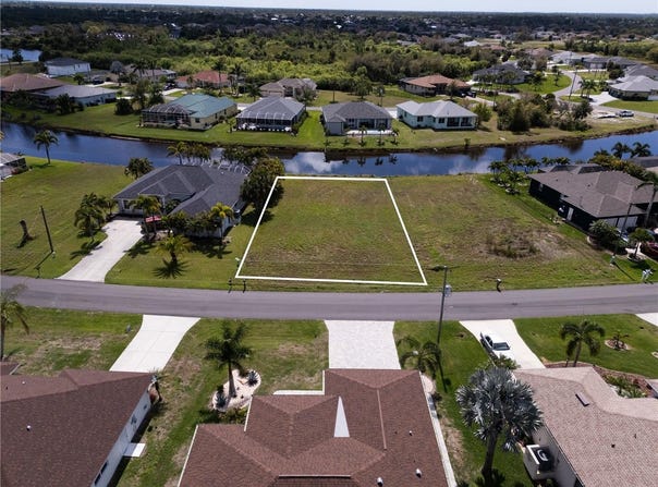 132 WHITE MARSH Lane, ROTONDA WEST, FL 33947