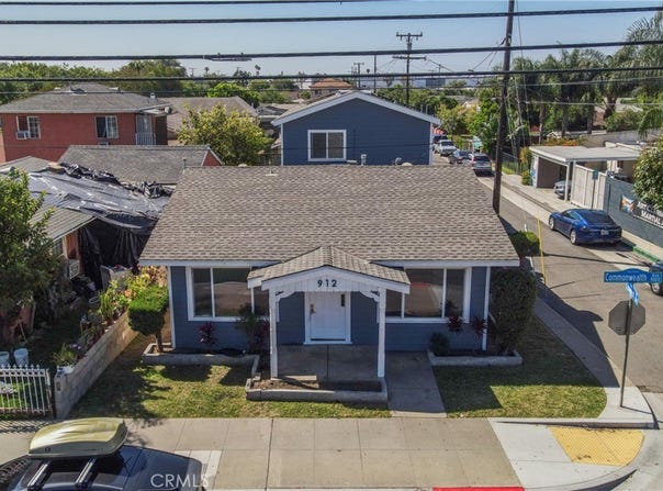 912 E Commonwealth, Fullerton, CA 92831