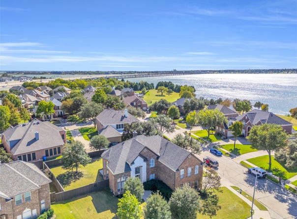 4306 Mitchell Lane, Rowlett, TX 75088