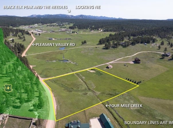 11895 Pleasant Valley Road, Custer, SD 57730