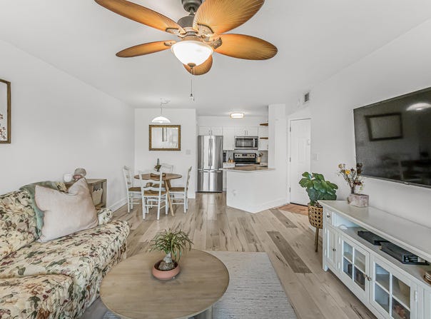 1850 Charlesmont Drive, Indialantic, FL 32903