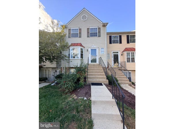 4228 STOCKBRIDGE Drive, DUMFRIES, VA 22026