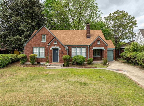 959 UNIVERSITY St, Memphis, TN 38107
