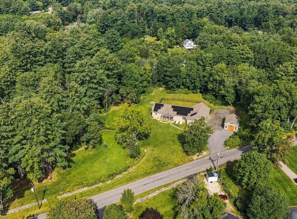 5 Chase Road, Londonderry, NH 03053