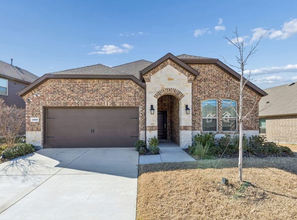 4085 Ellinger Drive, Heath, TX 75126
