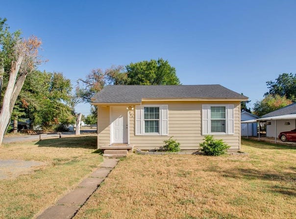 902 E Ash Avenue, Enid, OK 73701