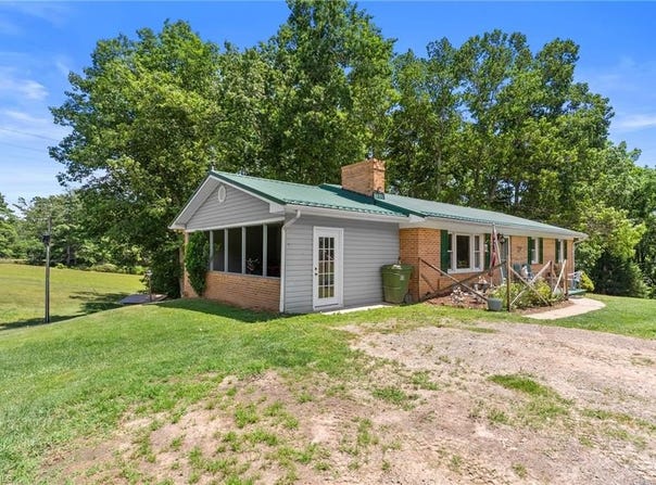 78 Stardust Lane, Glade Valley, NC 28627