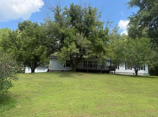 3297 Puncheon, Sitka, KY 41255