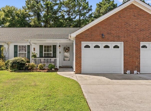 72 Limestone Dr, Rossville, GA 30741