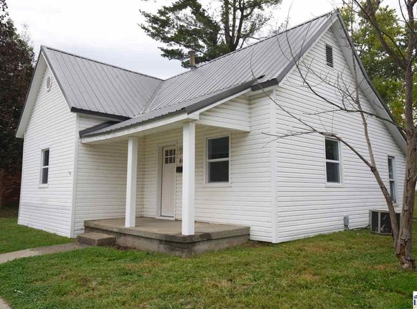 809 N Court Street, Sullivan, IN 47882