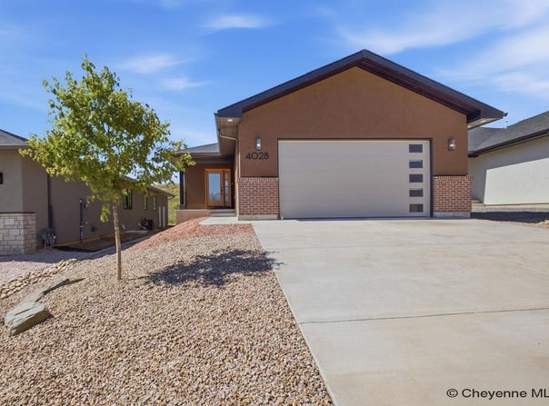4028 SADDLEBACK LN, Cheyenne, WY 82001