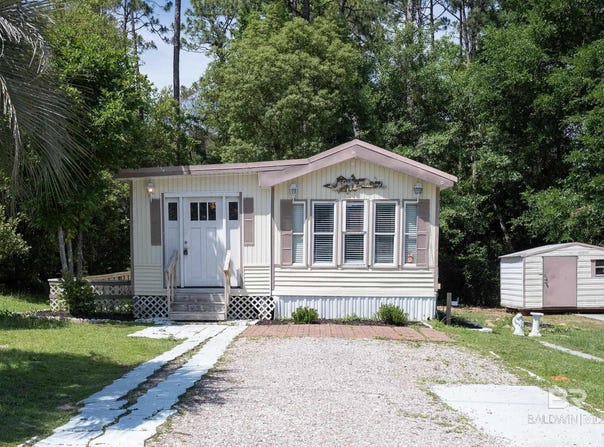 325 Buena Vista Drive, Lillian, AL 36549