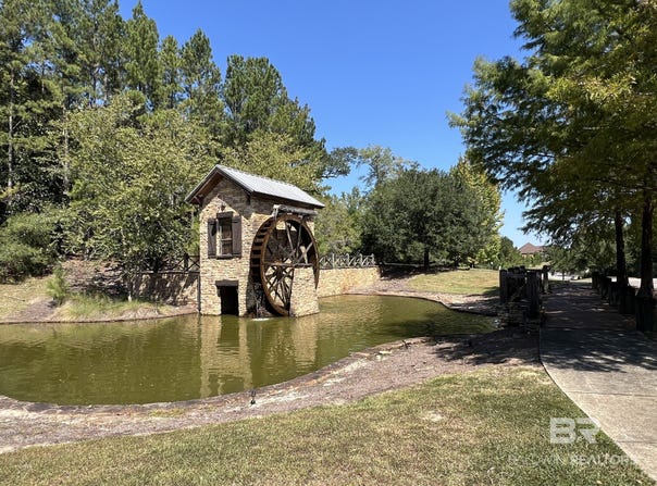 Ormond Circle, Bay Minette, AL 36507