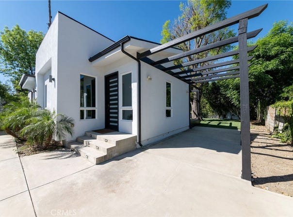 5849 Shirley, Tarzana, CA 91356