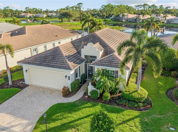 1632 LANCASHIRE Drive, VENICE, FL 34293