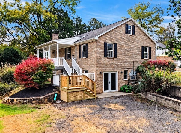 661 LADD RD, FISHERSVILLE, VA 22939